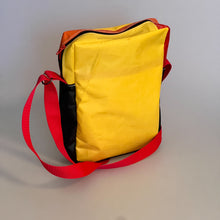 Afbeelding in Gallery-weergave laden, De surfzeil schoudertas geel/geel