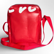 Afbeelding in Gallery-weergave laden, De schoudertas van een rode banner