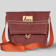 Afbeelding in Gallery-weergave laden, De Havertas van oude zeilen