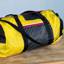 Afbeelding in Gallery-weergave laden, De surfzeil weekendtas - verschillende kleuren