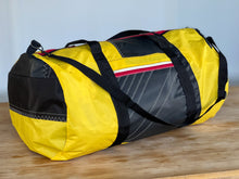 Afbeelding in Gallery-weergave laden, De surfzeil weekendtas - verschillende kleuren