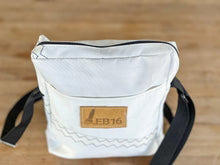 Afbeelding in Gallery-weergave laden, De zeildoek schoudertas - wit