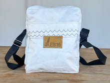 Afbeelding in Gallery-weergave laden, De zeildoek schoudertas - wit